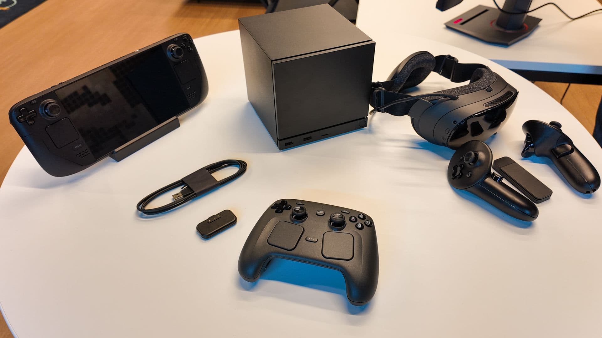 A Valve realmente não cede: Steam Machine e Steam Frame ainda serão lançados neste verão, insiste a empresa.